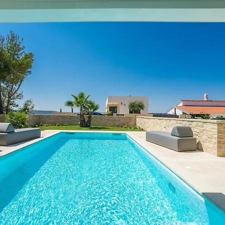 Four Seasons By Interhome بيت للعطل