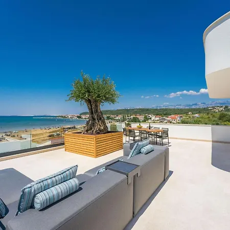Four Seasons By Interhome بيت للعطل