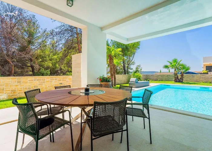 Four Seasons By Interhome Hébergement de vacances
