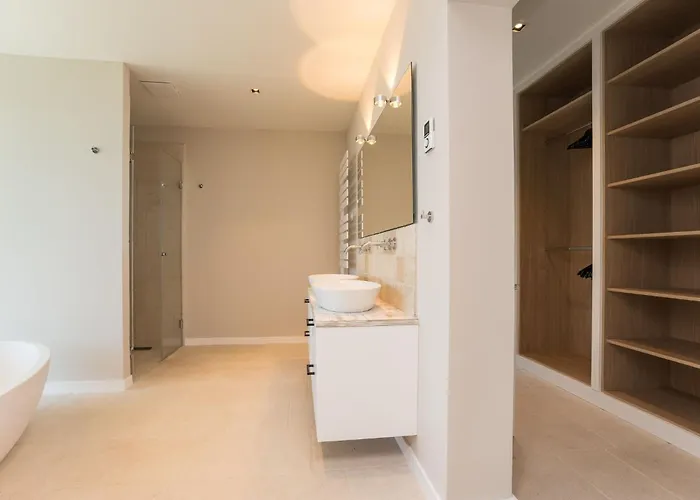 Four Seasons By Interhome Hébergement de vacances